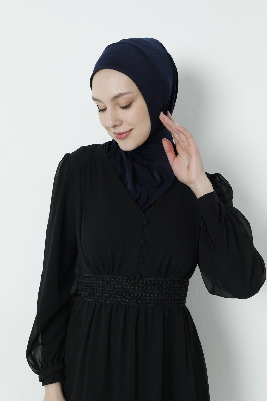 Instant Snap Closure Hijab with Jersey Inner Cap – Ready-to-Wear Hijab