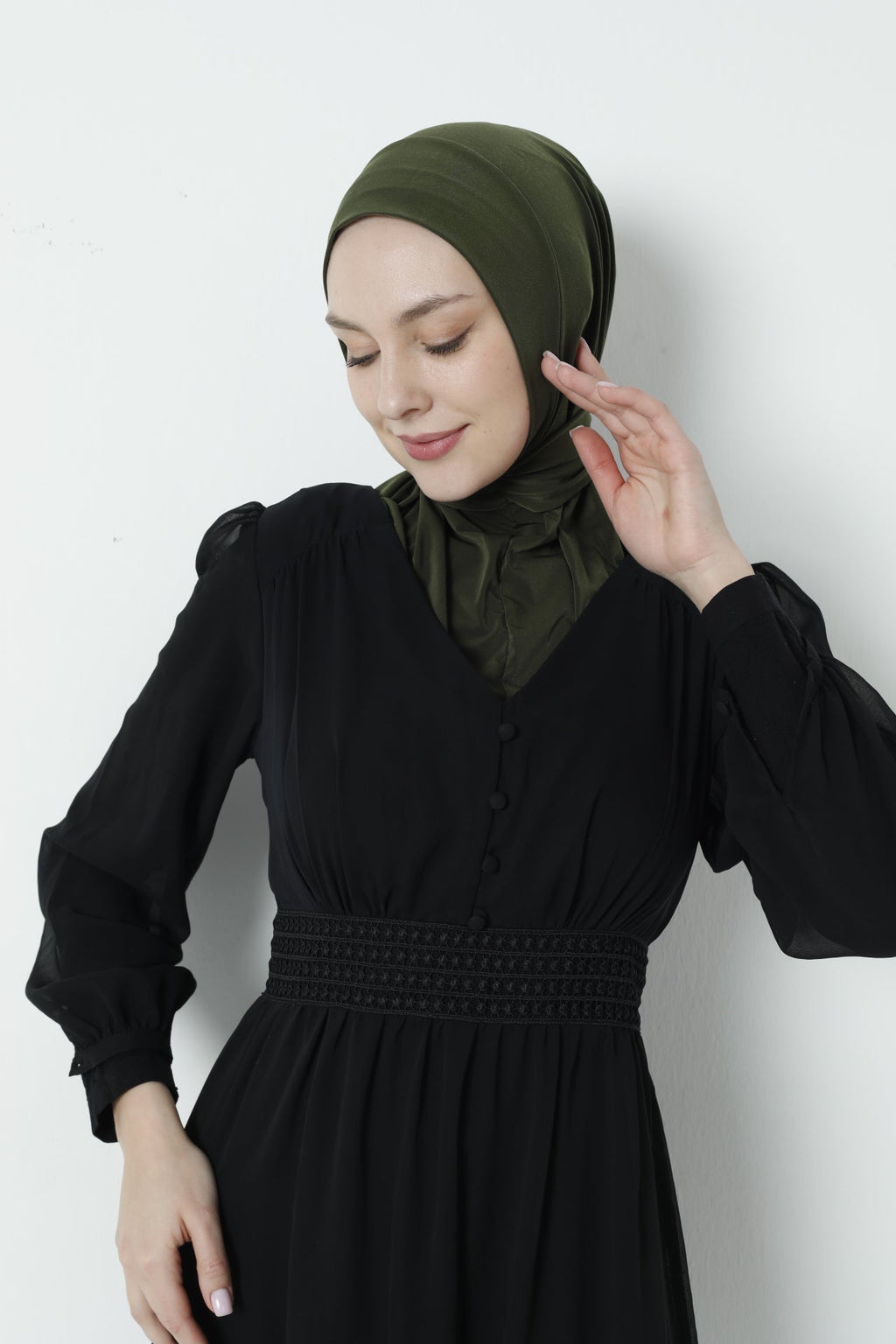 Instant Snap Closure Hijab with Jersey Inner Cap – Ready-to-Wear Hijab