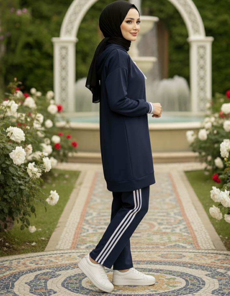 Striped Modest Sports Tracksuit Set for Women – Modest Sportswear