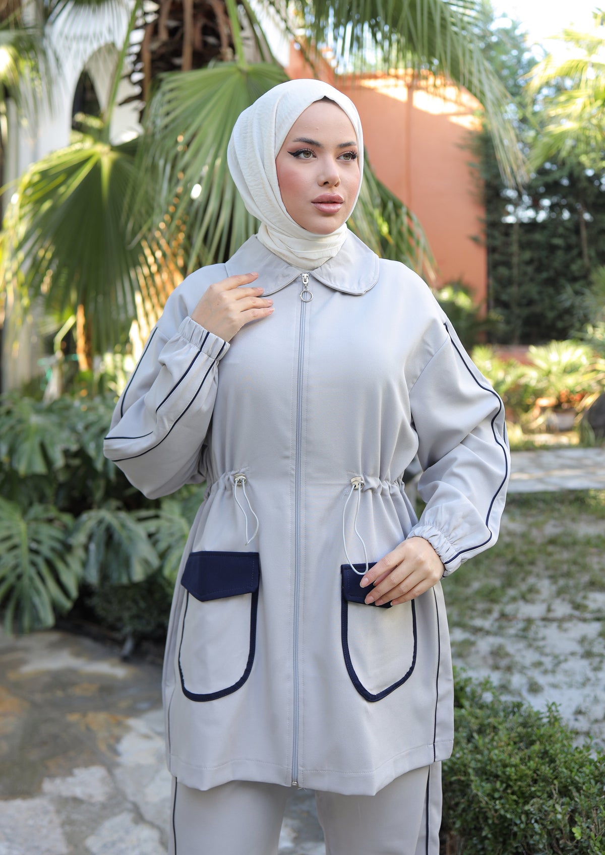 Modest Sporty Tracksuit with Navy Contrast Pockets – Women's 2-Piece Set