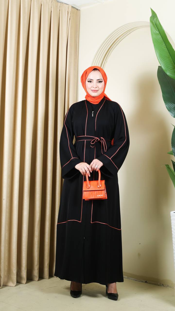 Black Abaya with Leopard Panel & Contrast Trim – Turkish Abaya